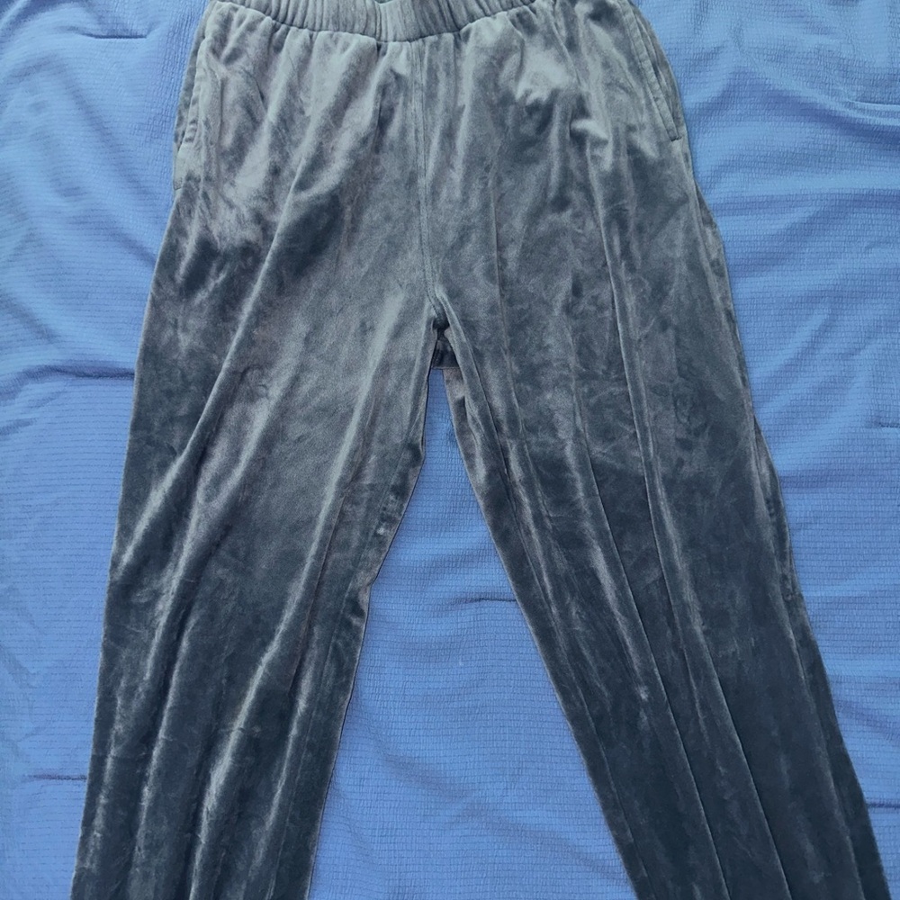 Women’s blue hollister sweatpants